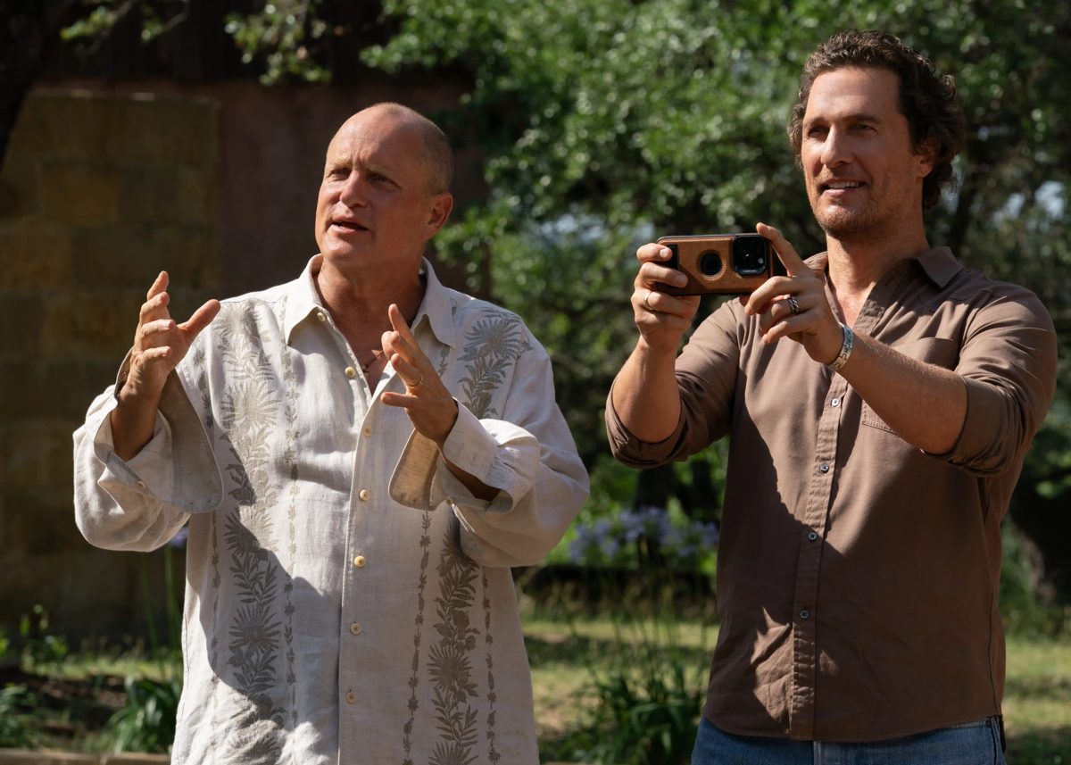 Woody Harrelson and Matthew McConaughey in Brothers season 1